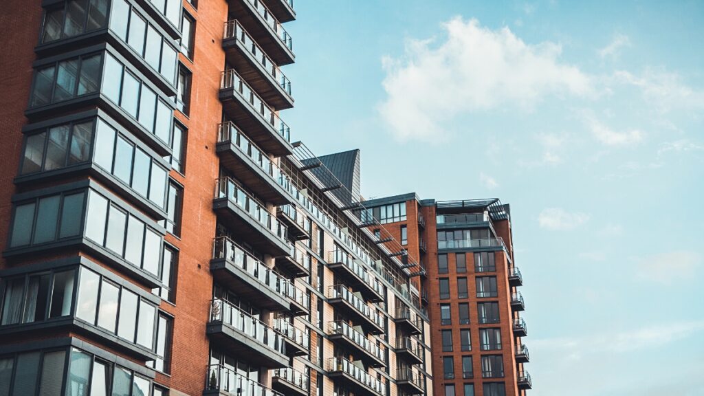 Pertimbangan saat Membeli Aset Properti